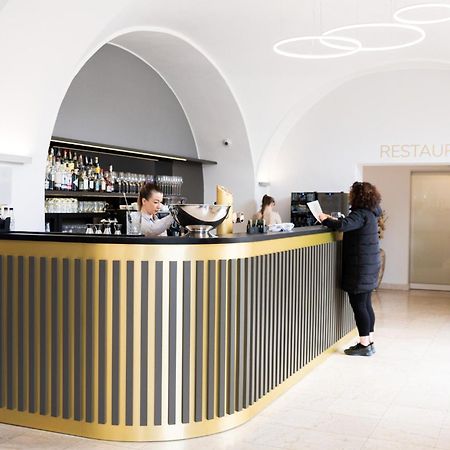 Zamecky Hotel Anton Florian Валтис Екстериор снимка