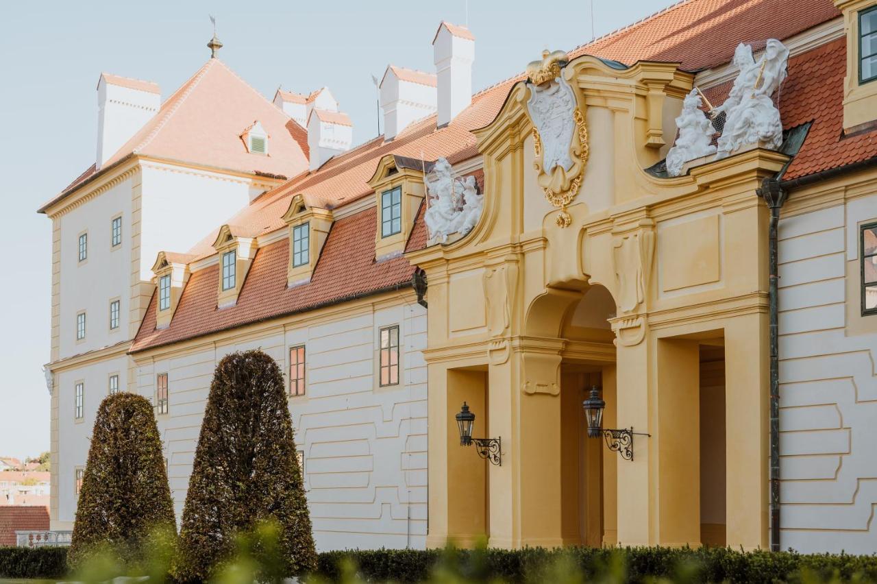 Zamecky Hotel Anton Florian Валтис Екстериор снимка