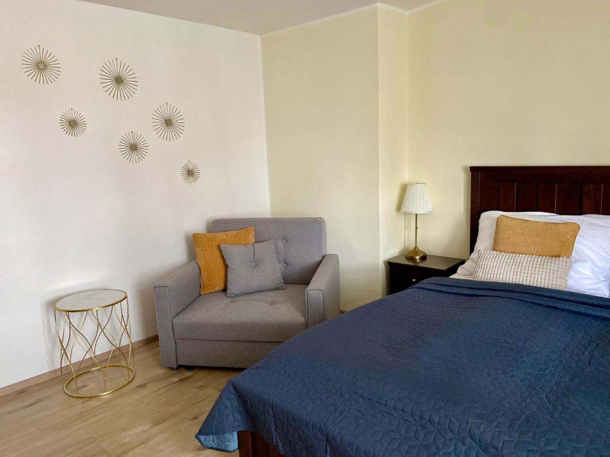Zamecky Hotel Anton Florian Валтис Екстериор снимка