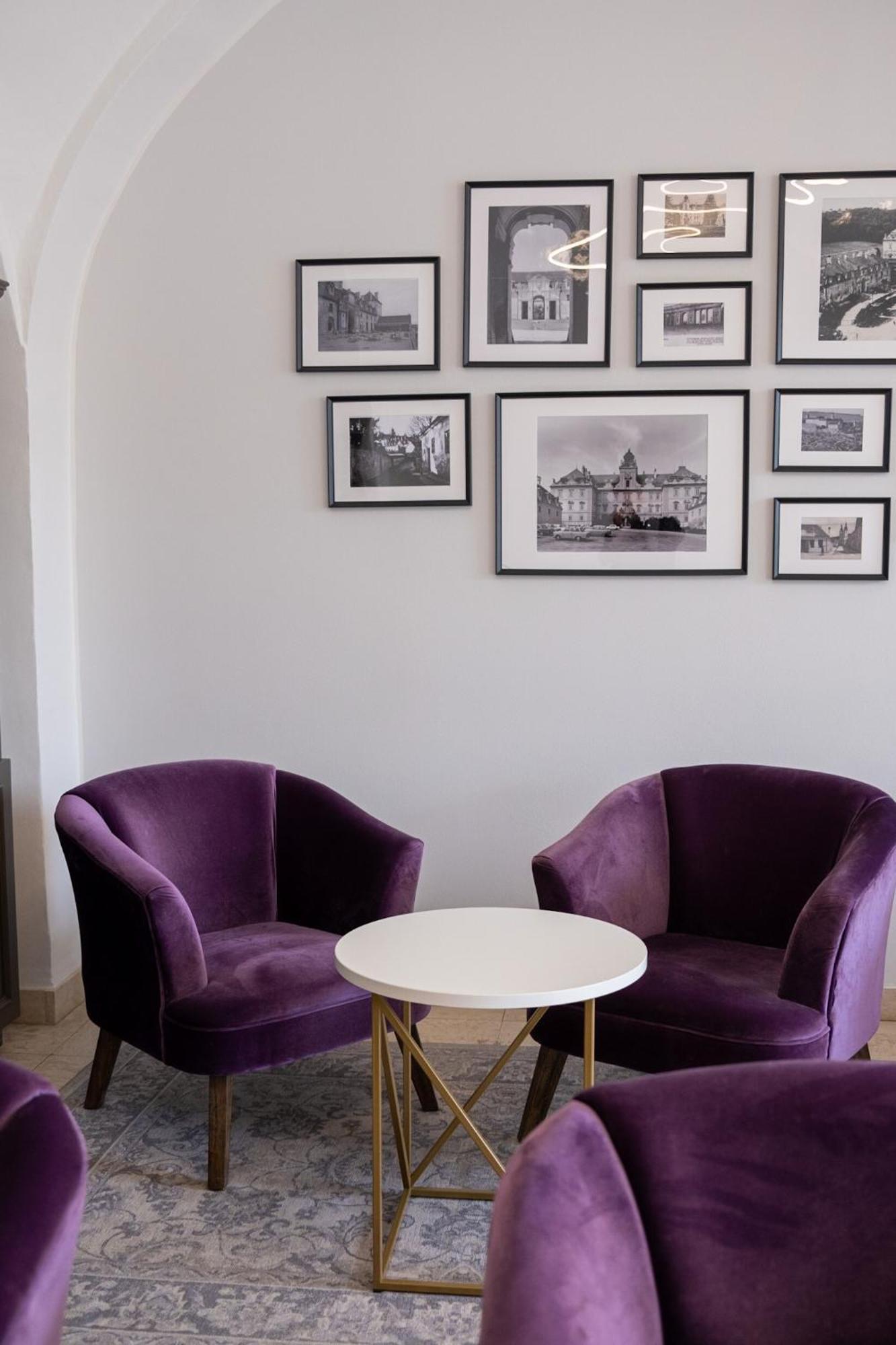 Zamecky Hotel Anton Florian Валтис Екстериор снимка